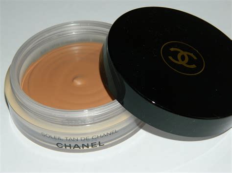 chanel bronzing base tutorial|chanel universal bronzer boots.